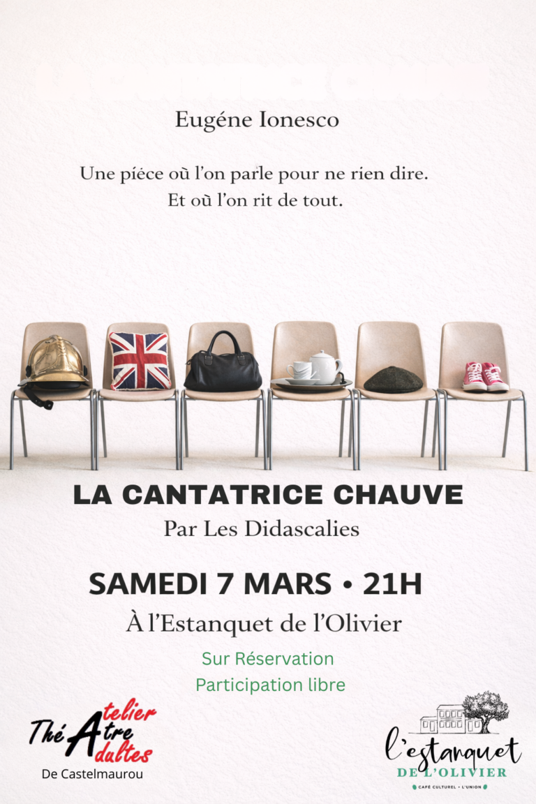 Affiche de théâtre minimaliste pour La Cantatrice chauve d’Eugène Ionesco : six chaises beiges alignées, chacune avec un objet symbolique (casque de pompier, coussin britannique, sac, service à thé, chapeau, baskets), sur fond clair, avec les informations du spectacle.